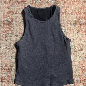 Vuori Pose Plyo tank